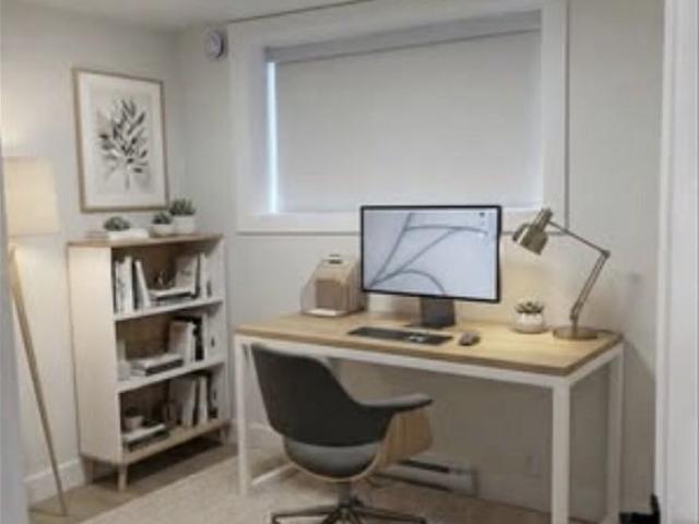 2 Bedroom Apartment for Rent at 10 Hythe Ave N, Burnaby, BC V5B 1G4 Capitol Hill