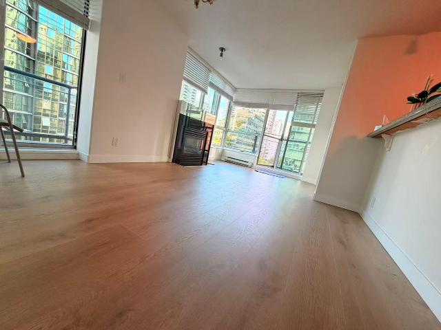2 Bedroom Apartment for Rent at 1328 Pender St W, Vancouver, BC V6E 4T1 Downtown Vancouver