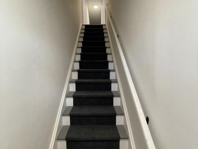 2 Bedroom Apartment for Rent at 1332 Lakeshore Rd W, Mississauga, ON L5H 1J5 Clarkson