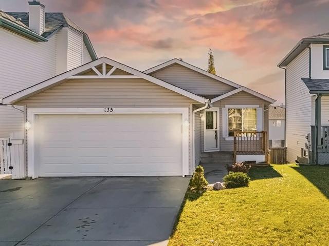 2 Bedroom Apartment for Rent at 135 Tuscarora Mews Nw, Calgary, AB T3L 2H4 Tuscany