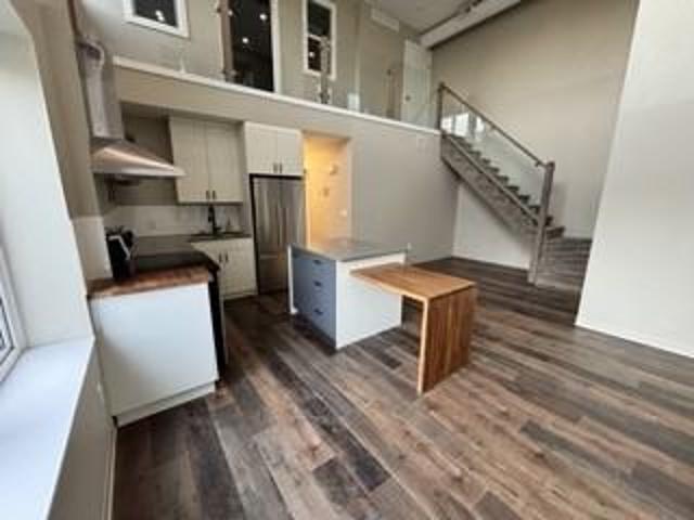 2 Bedroom Apartment for Rent at 291 Nassau St N, Winnipeg, MB R3L 2J4 Earl Grey