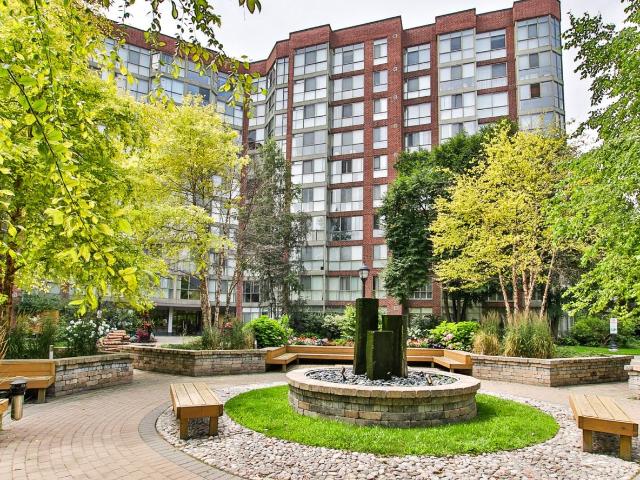 2 Bedroom Apartment for Rent at 22 Southport St, Toronto, ON M6S 4Y9 Swansea