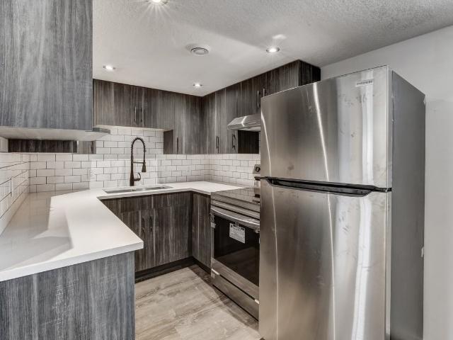 2 Bedroom Apartment for Rent at 414 60 Ave Ne, Calgary, AB T2K 0L6 Thorncliffe