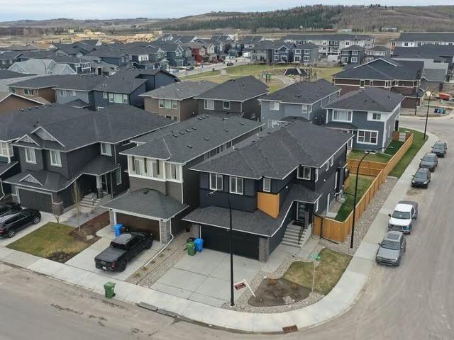 2 Bedroom Apartment for Rent at 41 Creekside Ave Sw, Calgary, AB T2X 4A9