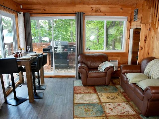 2 Bedroom Apartment for Rent at 529c 529c Rue Principale #1340605P, Mansfield Et Pontefract, QC None None