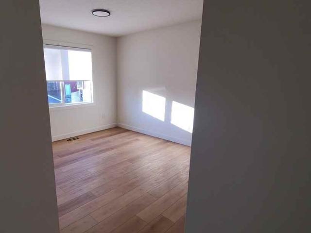 2 Bedroom Apartment for Rent at 7422 95 St Nw, Edmonton, AB T6E None Ritchie