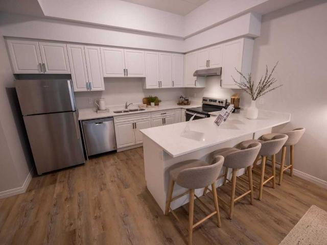 2 Bedroom Apartment for Rent at 805 Southdale Rd W, London, ON N6P 0K8