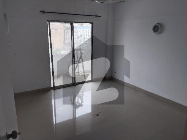 2 bedroom apartment for rent Clifton Block 3