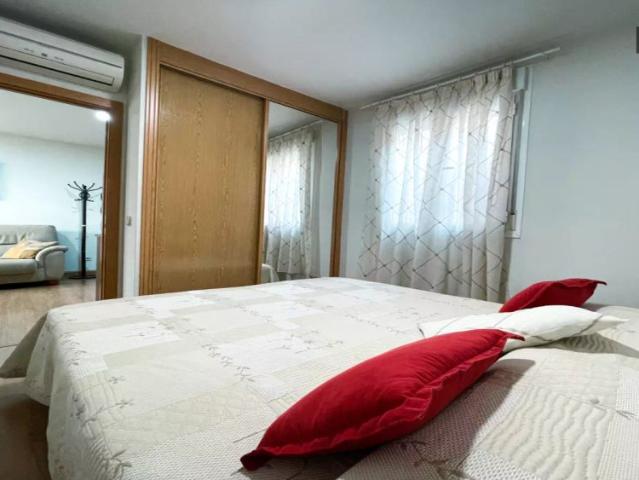 2 bedroom apartment for rent in Madrid