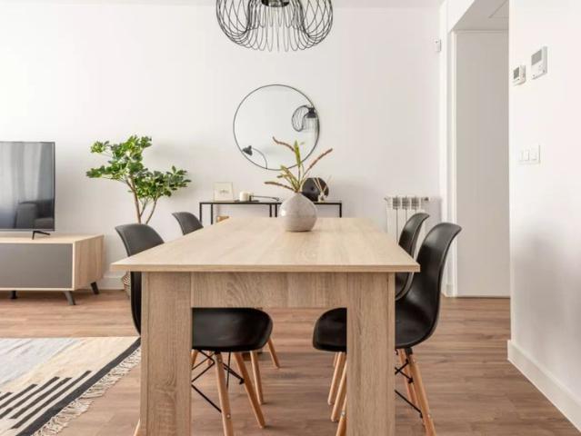 2 bedroom apartment for rent in Madrid, bills included