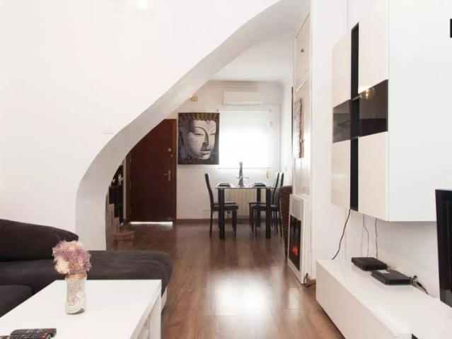 2 bedroom apartment for rent in Moscardó