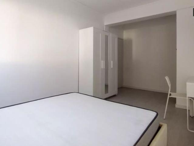 2 bedroom apartment for rent in Almada, all bills included