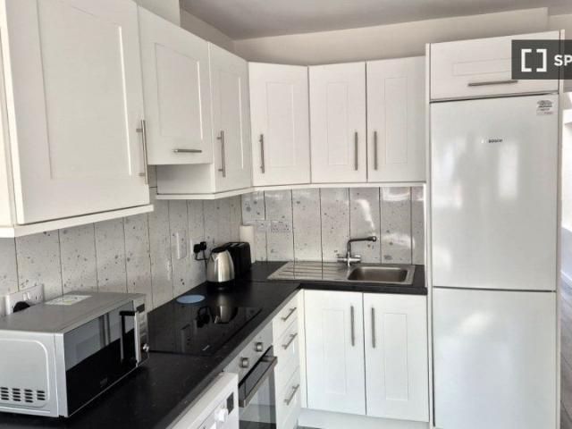 2 bedroom apartment for rent in Ballymun Whitehall