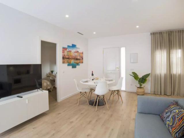2 bedroom apartment for rent in Benicalap