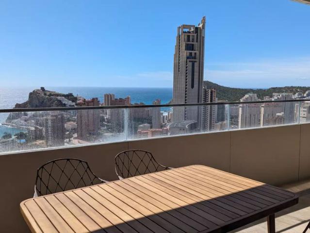 2 bedroom apartment for rent in Benidorm, bills included