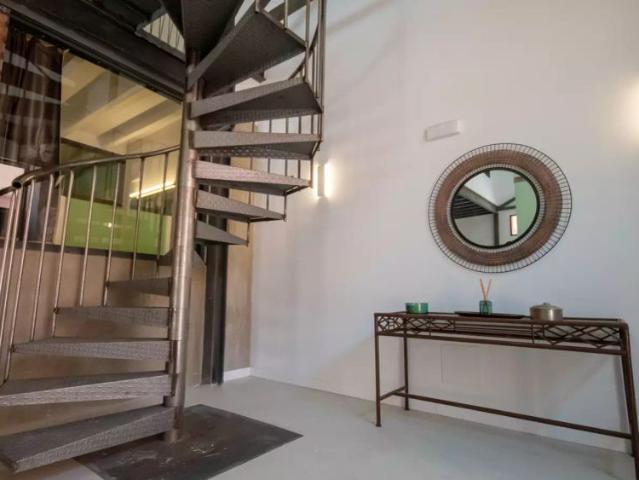 2 bedroom apartment for rent in Berruguete, perfect for professionals and students