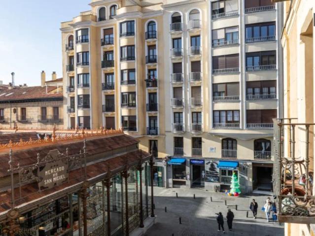 2 bedroom apartment for rent in Centro