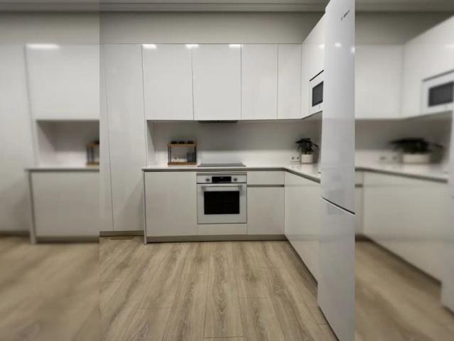 2 bedroom apartment for rent in Chopera, Madrid