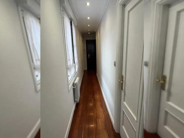 2 bedroom apartment for rent in Derio, bills included