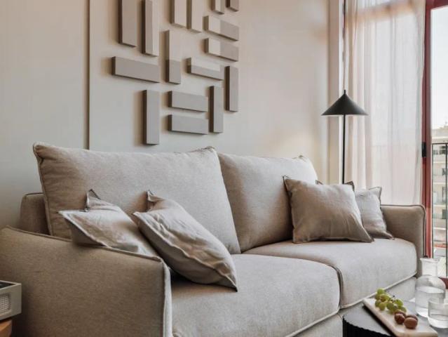 2 bedroom apartment for rent in El Raval, Barcelona perfect for professionals