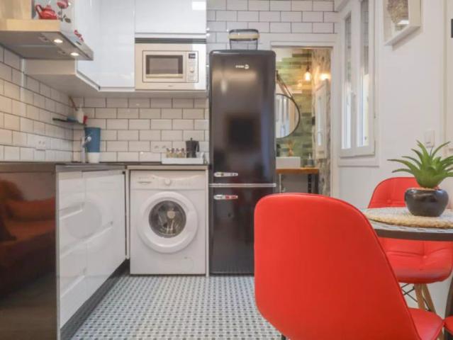 2 bedroom apartment for rent in Embajadores, Madrid