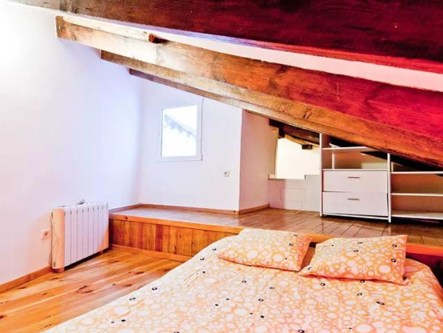 2 bedroom apartment for rent in Embajadores, Madrid