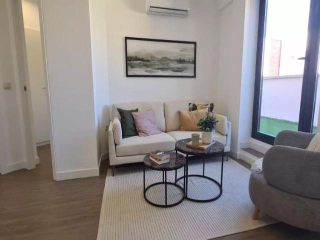 2 bedroom apartment for rent in Fuente del Berro, Madrid