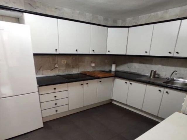 2 bedroom apartment for rent in Fígares, Granada, professionals preferred