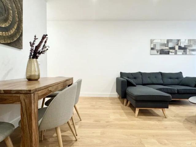 2 bedroom apartment for rent in Goya, bills included