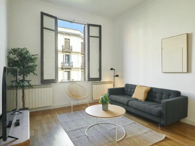 2 bedroom apartment for rent in La Dreta de l'Eixample