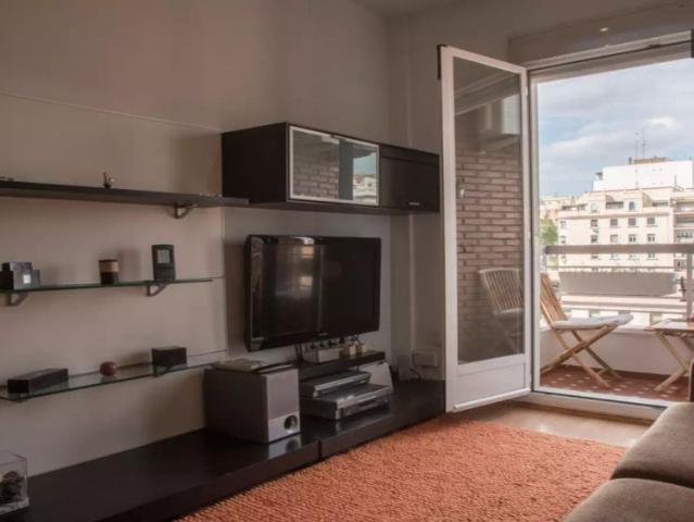 2 bedroom apartment for rent in Pacífico, all bills included, perfect for professionals and couples