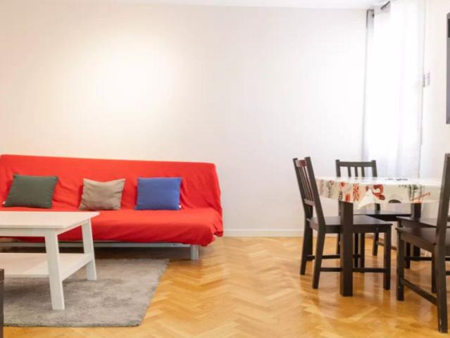 2 bedroom apartment for rent in Palos de Moguer