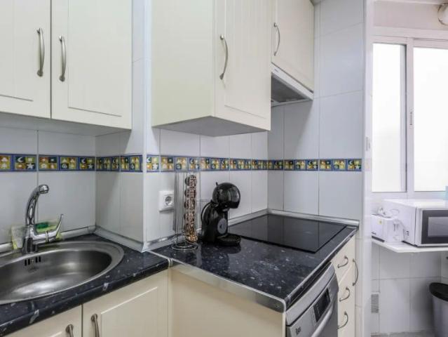 2 bedroom apartment for rent in Palacio, bills included