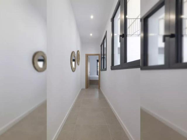 2 bedroom apartment for rent in Patraix