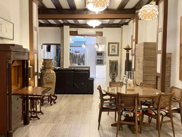 2 bedroom apartment for rent in Russafa