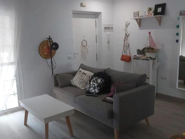 2 bedroom apartment for rent in Retiro Obrero, Seville