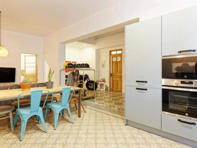 2 bedroom apartment for rent in Sabadell, bills included, pets allowed