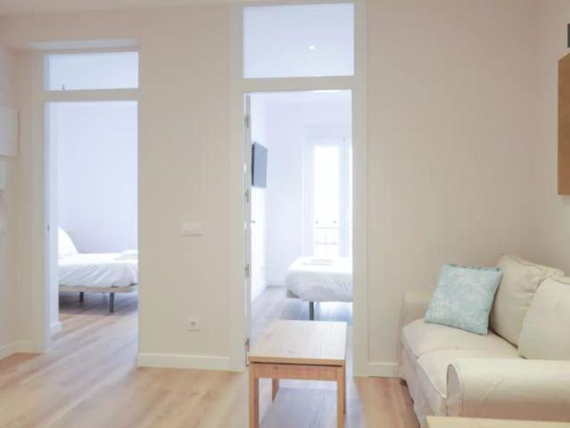 2 bedroom apartment for rent in San Isidro, some bills included