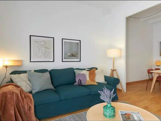 2 bedroom apartment for rent in Sant Antoni, bills included
