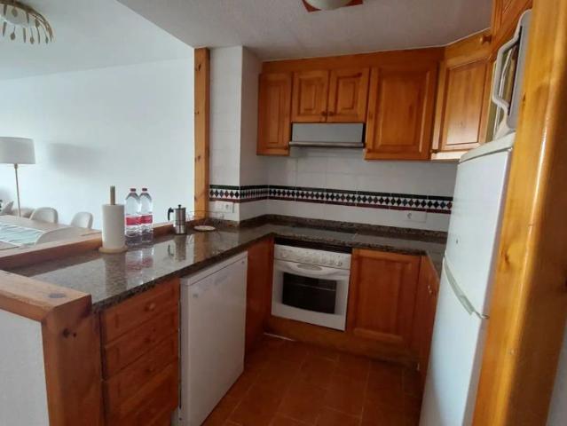 2 bedroom apartment for rent in Santa Pola, professionals and students allowed