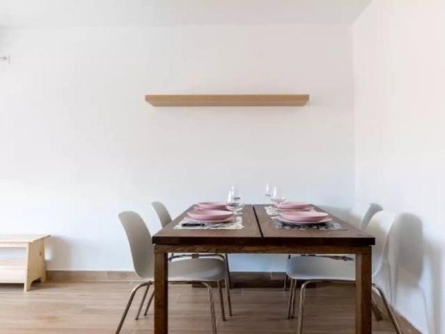 2 bedroom apartment for rent in Sevilla