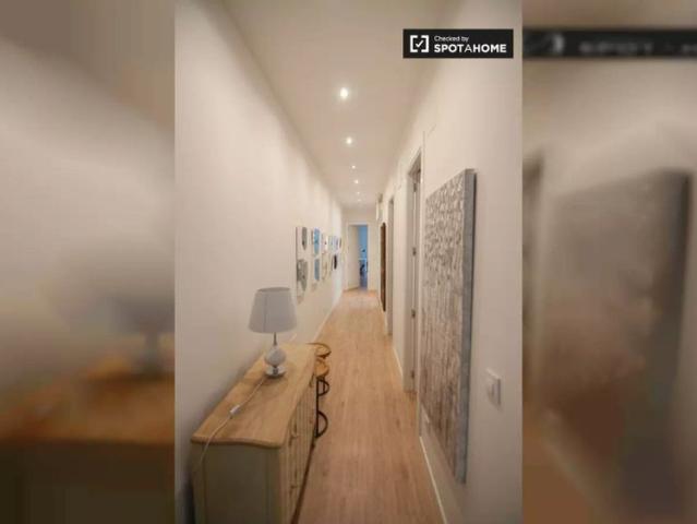 2 bedroom apartment for rent in Sol, Madrid