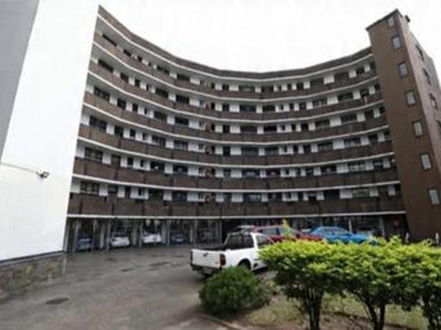 2 bedroom apartment for rental in pi.