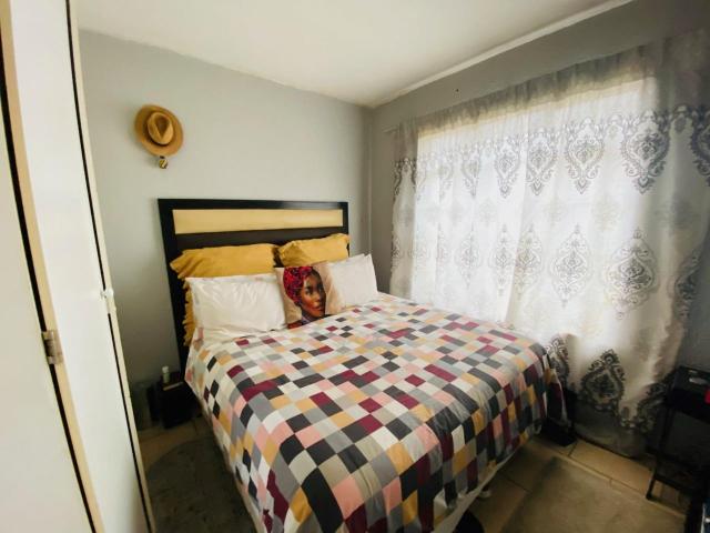 2 Bedroom apartment for sale in Naturena, Johannesburg
