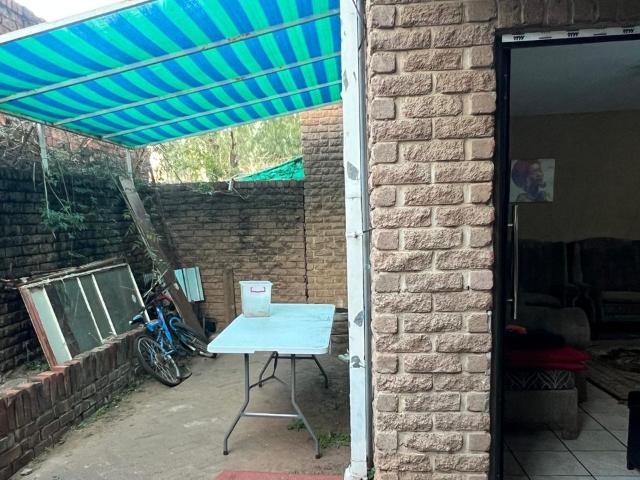 2 Bedroom apartment for sale in Navalsig, Bloemfontein