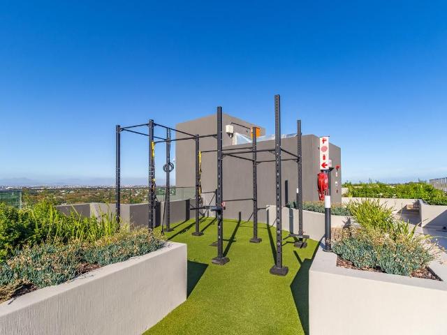 2 Bedroom apartment for sale in Newlands, Cape Town
