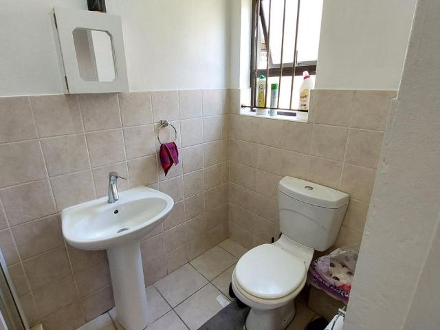 2 Bedroom apartment for sale in Northwold, Randburg