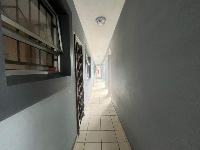 2 Bedroom apartment for sale in Athlone Park, Amanzimtoti