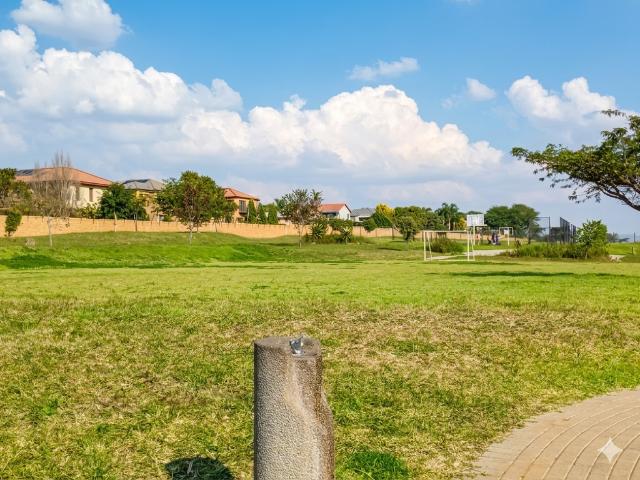 2 Bedroom Apartment For Sale in Amberfield