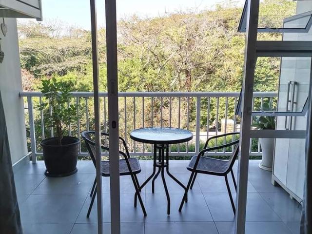2 Bedroom Apartment For Sale in Ballito Central